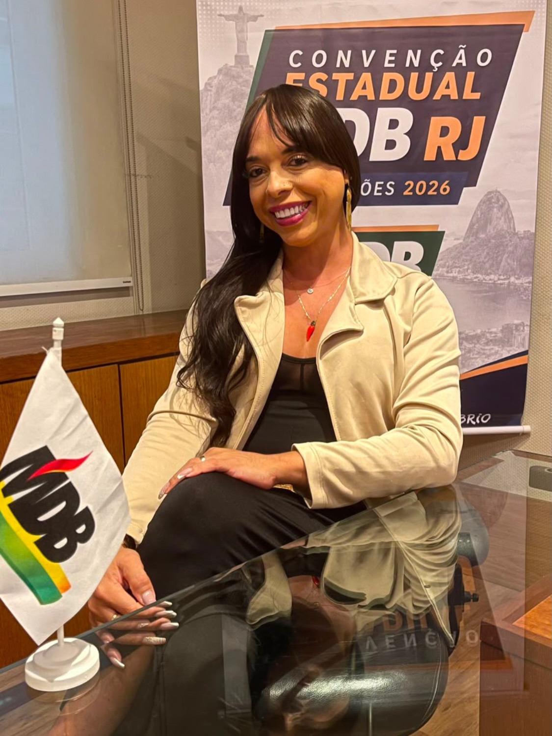 Mell Tamiozzo na convenção estadual do MDB Rio de Janeiro para as eleições de 2026.